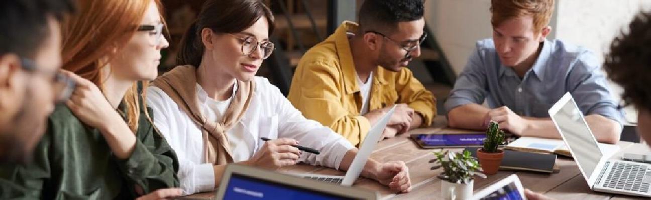 What are the methods of password management in business?